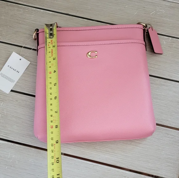 Coach kitt messenger in bubblegum pink 💗 color - Picture 8 of 9